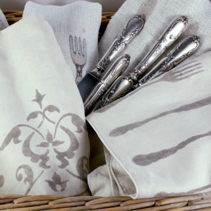 Mei Line natural dyes, silverware pouches