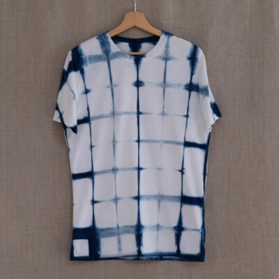 T-shirt indigo shibori