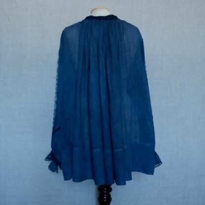 Antique coton shirt, indigo shibori dye