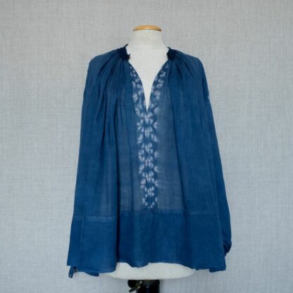 Antique coton shirt, indigo shibori dye