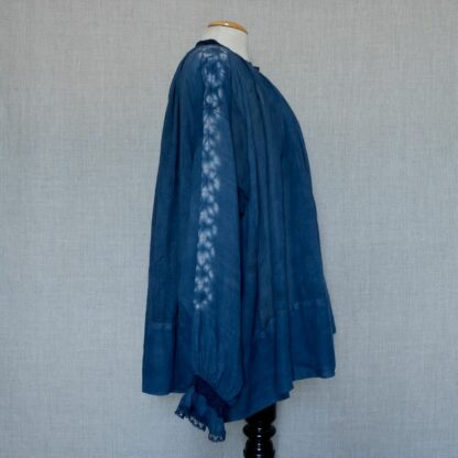 Antique coton shirt, indigo shibori dye