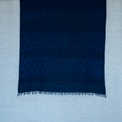 Coton scarf dyed with indigo shibori