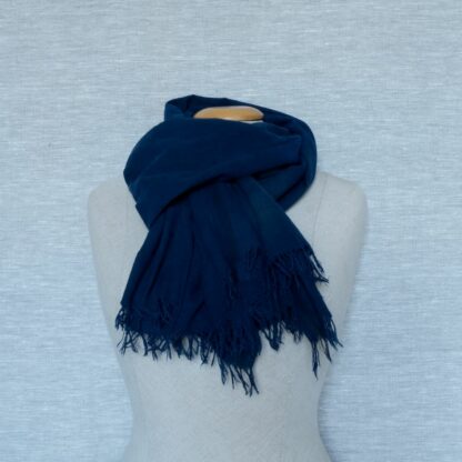 Coton scarf dyed with indigo shibori