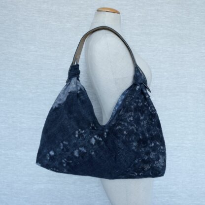 Vintage hemp hand bag in grey cedar nuishibori