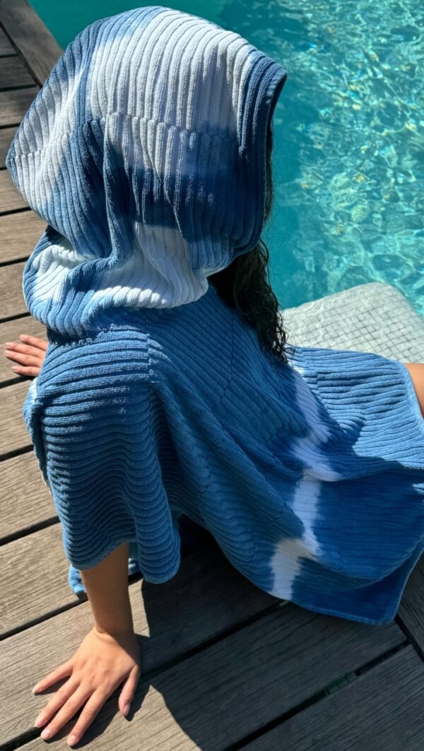 Pool poncho